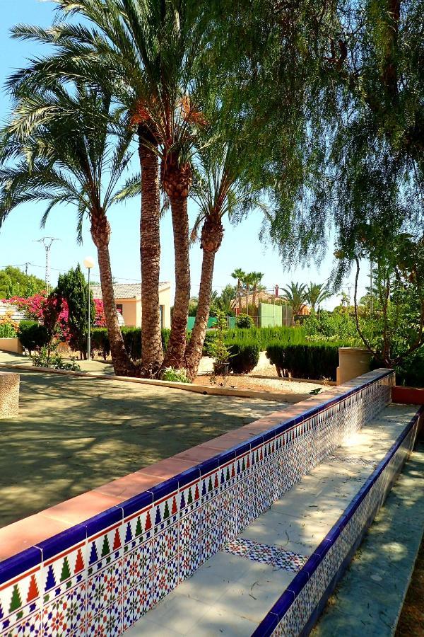 Villa Buganvilla Elche Exterior photo