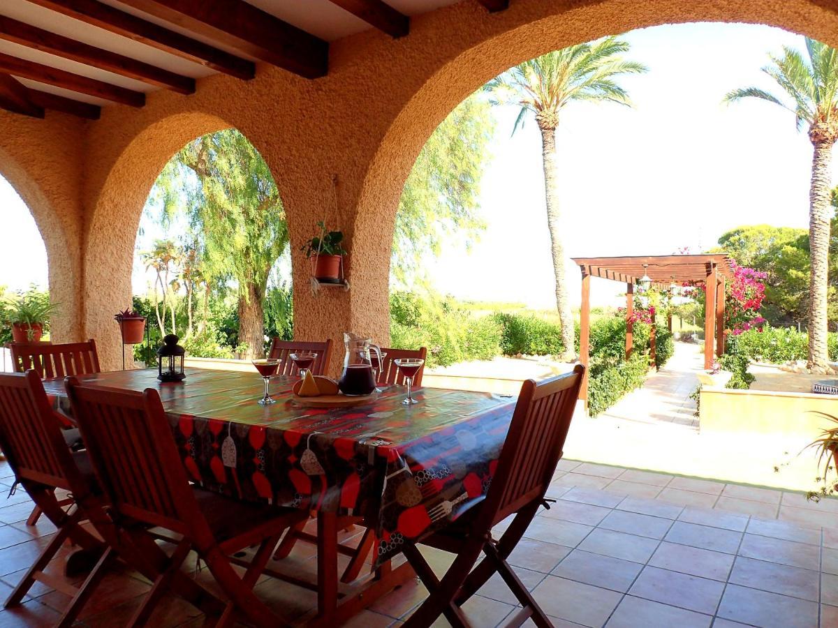 Villa Buganvilla Elche Exterior photo